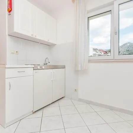 Apartments Rubic Omis- 230M From Sandy Beach Duce Exterior photo