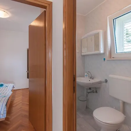 Apartments Rubic Omis- 230M From Sandy Beach Duce Exterior photo