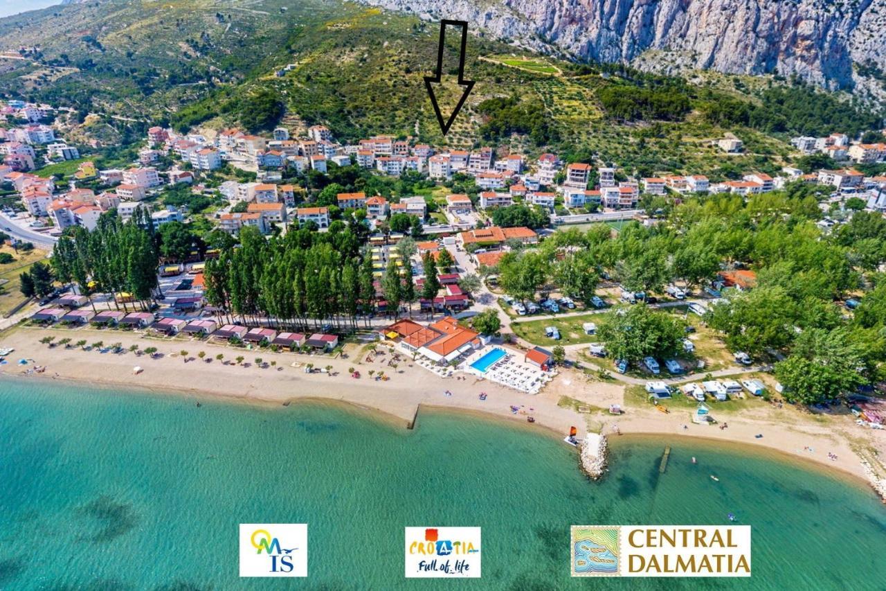 Rubic Omis- 230m From Sandy Apartment