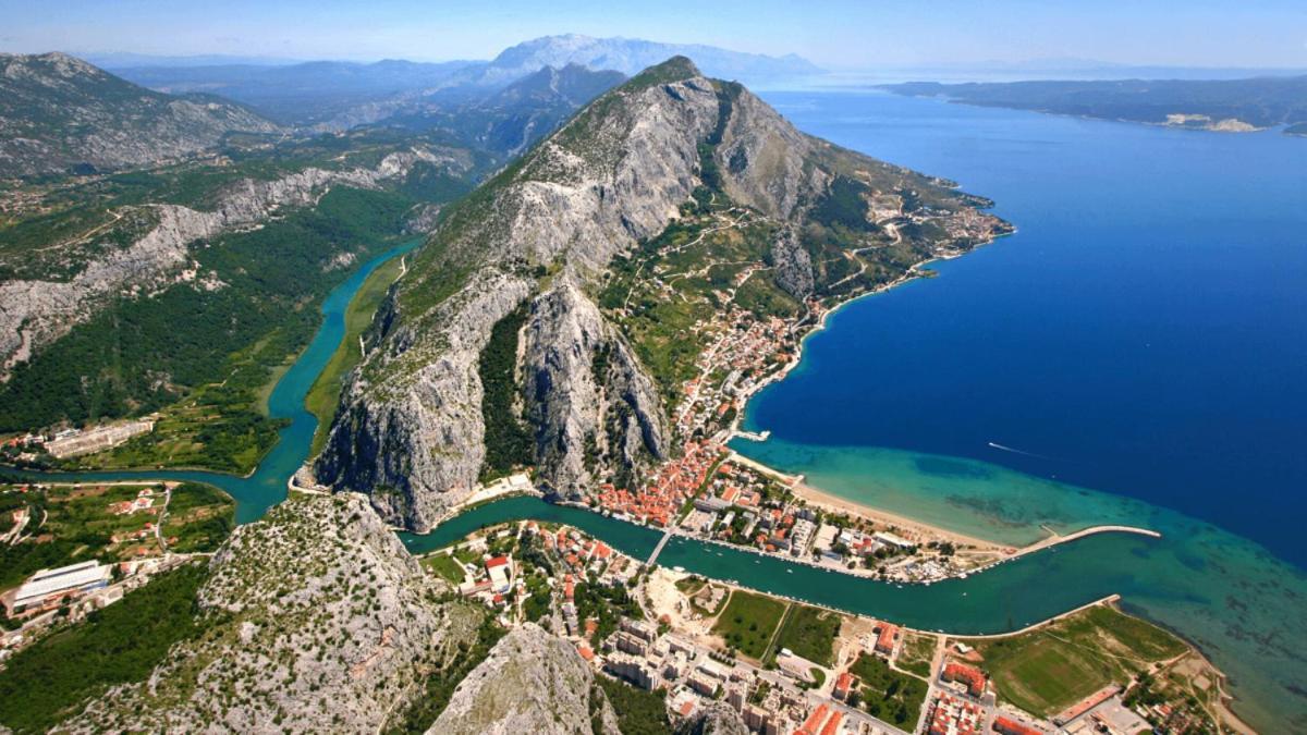 Rubic Omis- 230m From Sandy * Duce